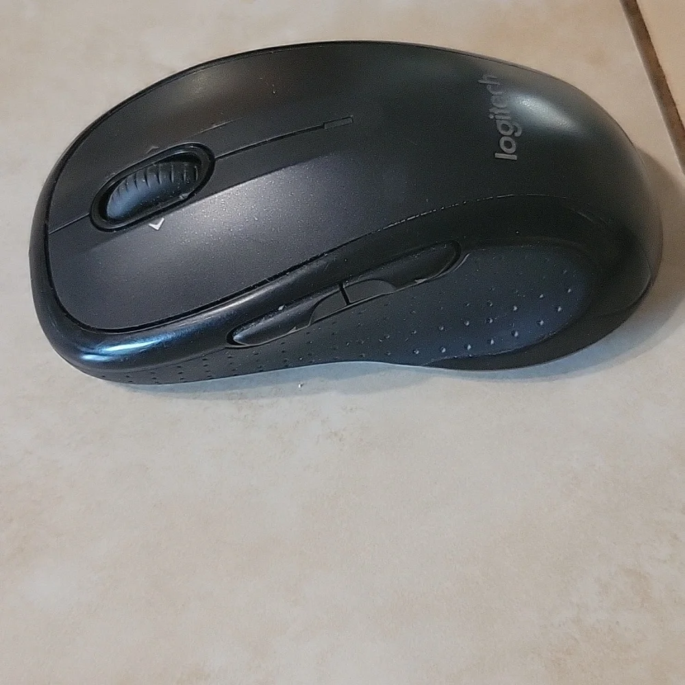 Logitech M510 Black Wireless Mouse